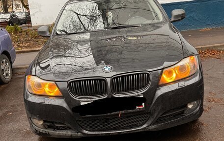 BMW 3 серия, 2011 год, 800 000 рублей, 18 фотография