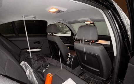 BMW 3 серия, 2011 год, 800 000 рублей, 21 фотография