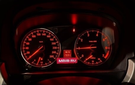 BMW 3 серия, 2011 год, 800 000 рублей, 12 фотография