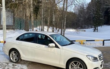 Mercedes-Benz C-Класс, 2012 год, 1 150 000 рублей, 14 фотография