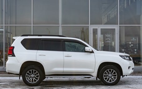 Toyota Land Cruiser Prado 150 рестайлинг 2, 2019 год, 6 150 000 рублей, 5 фотография