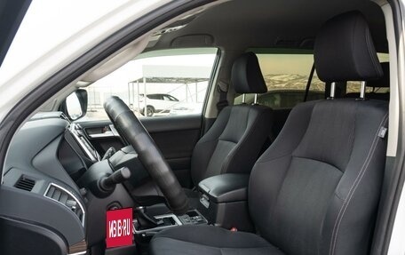 Toyota Land Cruiser Prado 150 рестайлинг 2, 2019 год, 6 150 000 рублей, 15 фотография