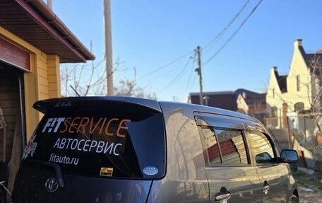 Toyota bB II рестайлинг, 2006 год, 710 000 рублей, 14 фотография