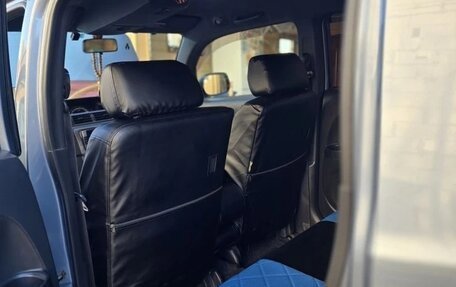 Toyota bB II рестайлинг, 2006 год, 710 000 рублей, 18 фотография