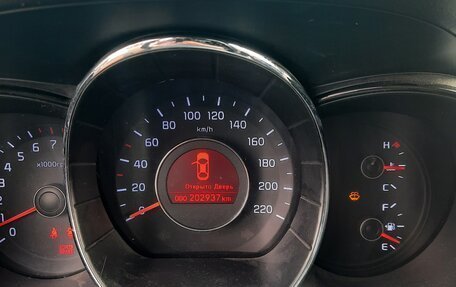 KIA Rio III рестайлинг, 2012 год, 600 000 рублей, 6 фотография