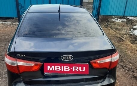 KIA Rio III рестайлинг, 2012 год, 600 000 рублей, 2 фотография