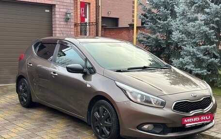 KIA cee'd III, 2015 год, 850 000 рублей, 6 фотография