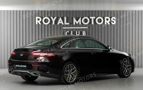 Mercedes-Benz E-Класс, 2020 год, 4 700 000 рублей, 5 фотография
