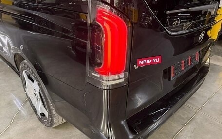 Mercedes-Benz V-Класс, 2026 год, 14 940 000 рублей, 6 фотография