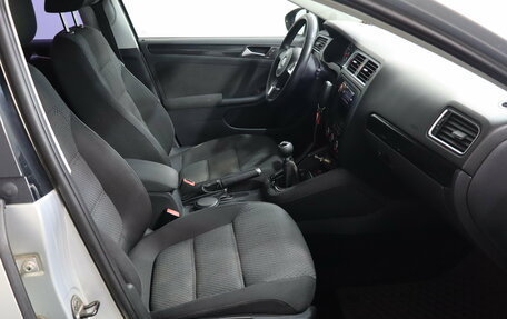 Volkswagen Jetta VI, 2011 год, 519 000 рублей, 11 фотография