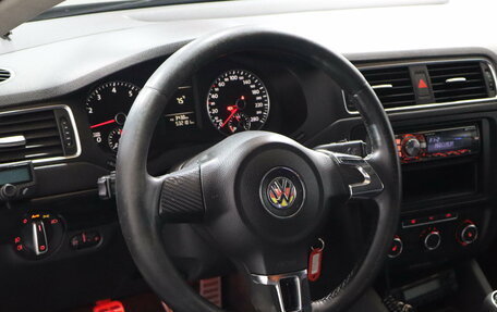 Volkswagen Jetta VI, 2011 год, 519 000 рублей, 9 фотография