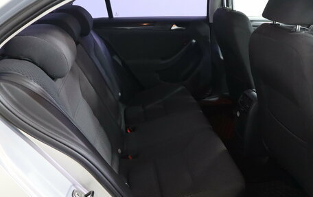 Volkswagen Jetta VI, 2011 год, 519 000 рублей, 12 фотография