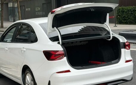 Chevrolet Monza, 2023 год, 1 200 000 рублей, 8 фотография