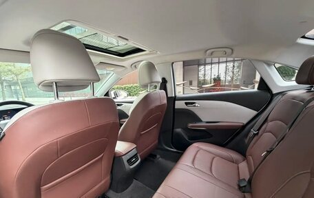 Chevrolet Monza, 2023 год, 1 200 000 рублей, 15 фотография