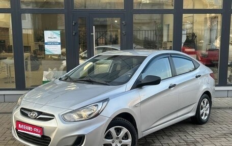 Hyundai Solaris II рестайлинг, 2012 год, 750 000 рублей, 1 фотография