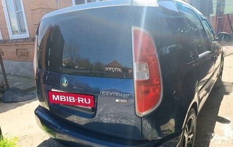 Skoda Roomster, 2011 год, 600 000 рублей, 4 фотография