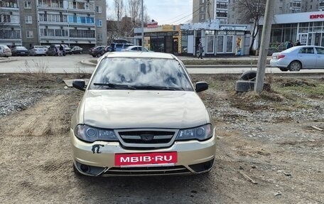 Daewoo Nexia I рестайлинг, 2011 год, 200 000 рублей, 7 фотография