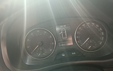 Skoda Roomster, 2011 год, 600 000 рублей, 14 фотография