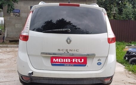 Renault Scenic III, 2015 год, 1 000 000 рублей, 4 фотография