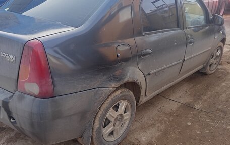 Renault Logan I, 2006 год, 170 000 рублей, 3 фотография