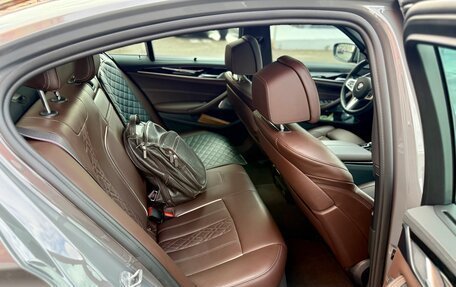 BMW 5 серия, 2021 год, 10 550 000 рублей, 21 фотография