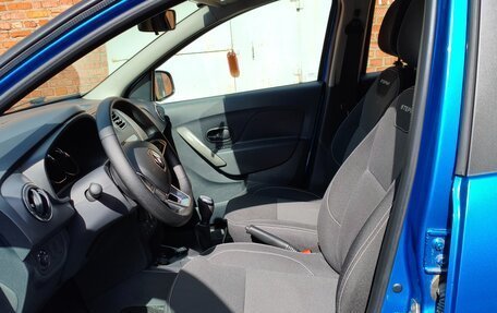 Renault Sandero II рестайлинг, 2021 год, 1 700 000 рублей, 6 фотография