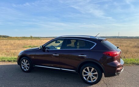 Infiniti QX50 I рестайлинг, 2017 год, 2 330 000 рублей, 7 фотография