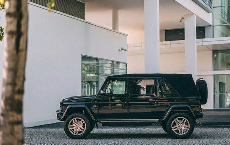 Mercedes-Benz Maybach G 650 Landaulet I, 2018 год, 104 000 000 рублей, 2 фотография