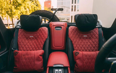 Mercedes-Benz Maybach G 650 Landaulet I, 2018 год, 104 000 000 рублей, 6 фотография