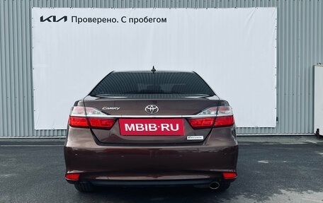 Toyota Camry, 2017 год, 2 150 000 рублей, 5 фотография