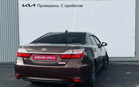 Toyota Camry, 2017 год, 2 150 000 рублей, 4 фотография