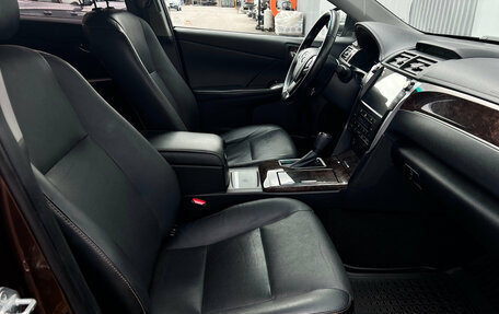 Toyota Camry, 2017 год, 2 150 000 рублей, 11 фотография