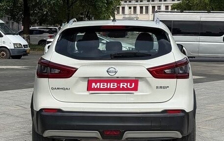 Nissan Qashqai, 2022 год, 1 670 000 рублей, 5 фотография
