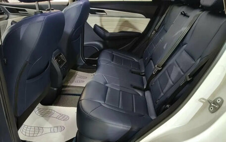 Haval F7 I, 2022 год, 2 185 000 рублей, 15 фотография