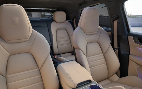 Porsche Cayenne III, 2026 год, 21 411 500 рублей, 2 фотография