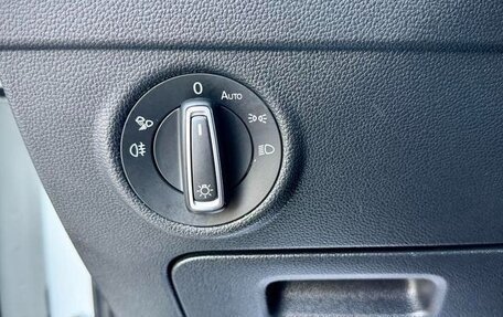 Volkswagen Tiguan II, 2022 год, 2 430 000 рублей, 10 фотография