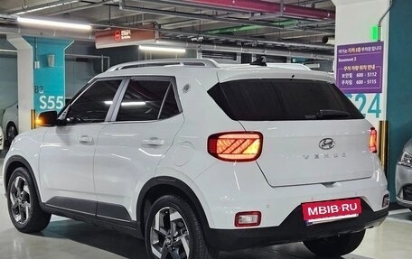 Hyundai Venue I, 2023 год, 1 490 000 рублей, 4 фотография