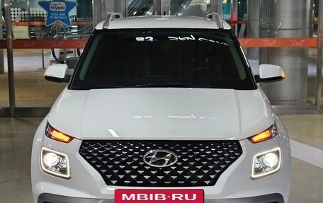 Hyundai Venue I, 2023 год, 1 490 000 рублей, 2 фотография