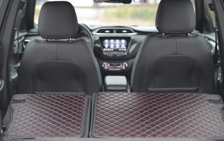 Chevrolet TrailBlazer, 2023 год, 1 700 000 рублей, 13 фотография