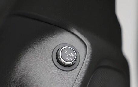 Chevrolet TrailBlazer, 2023 год, 1 700 000 рублей, 11 фотография