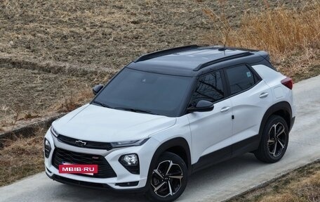 Chevrolet TrailBlazer, 2023 год, 1 700 000 рублей, 2 фотография