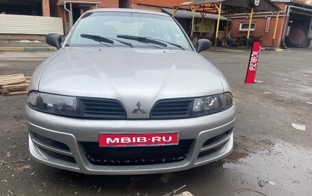 Mitsubishi Carisma I, 2001 год, 210 000 рублей, 1 фотография