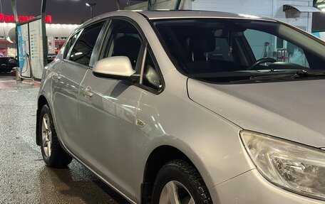 Opel Astra J, 2011 год, 700 000 рублей, 8 фотография