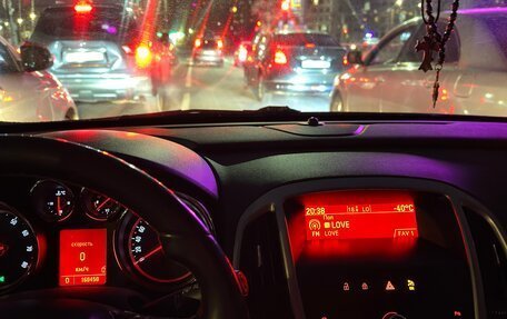 Opel Astra J, 2011 год, 700 000 рублей, 22 фотография