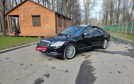 Mercedes-Benz S-Класс, 2013 год, 2 150 000 рублей, 2 фотография