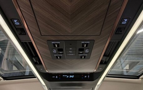 Lexus LM, 2025 год, 15 490 000 рублей, 17 фотография