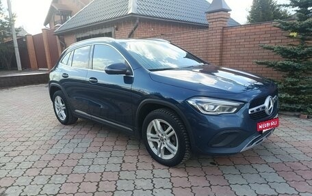 Mercedes-Benz GLA, 2020 год, 2 750 000 рублей, 2 фотография