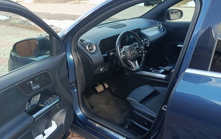 Mercedes-Benz GLA, 2020 год, 2 750 000 рублей, 13 фотография