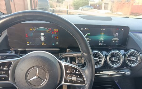 Mercedes-Benz GLA, 2020 год, 2 750 000 рублей, 23 фотография