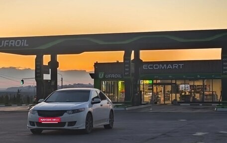 Honda Accord VIII рестайлинг, 2009 год, 900 000 рублей, 18 фотография